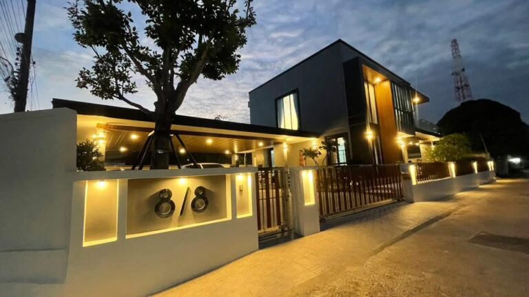 NKP HOUSE 8/8 By Design DD Luxury